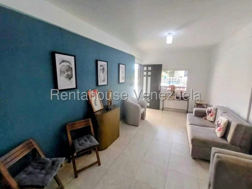 Casa (Duplex) en Alquiler en Zona Oeste, Lara - 5