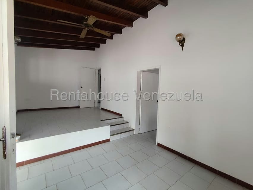 Casa (1 Nivel) en Alquiler en La Asuncion, Nueva Esparta - 7