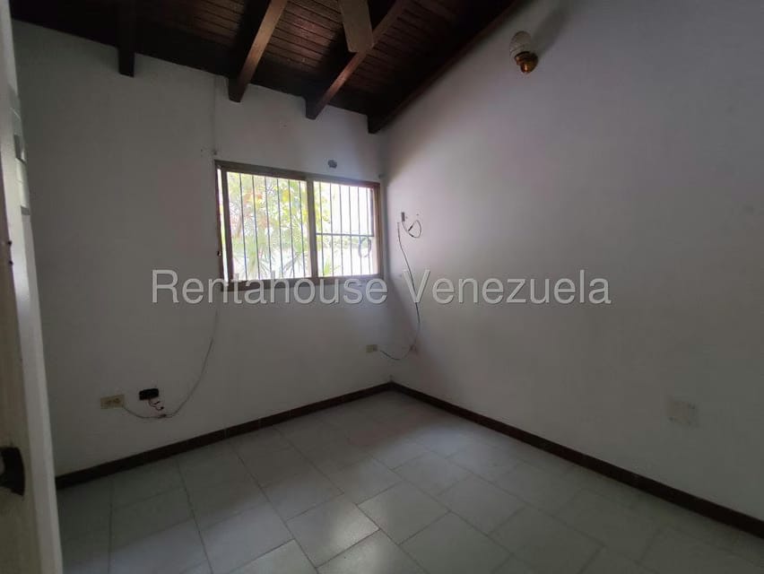 Casa (1 Nivel) en Alquiler en La Asuncion, Nueva Esparta - 9
