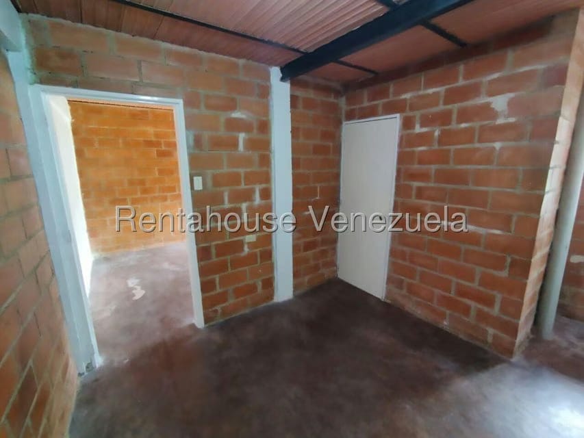 Terreno (Residencial) en Venta en Zona Centro, Aragua - 19