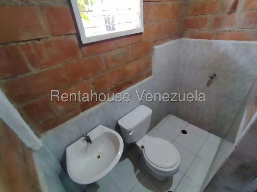 Terreno (Residencial) en Venta en Zona Centro, Aragua - 35