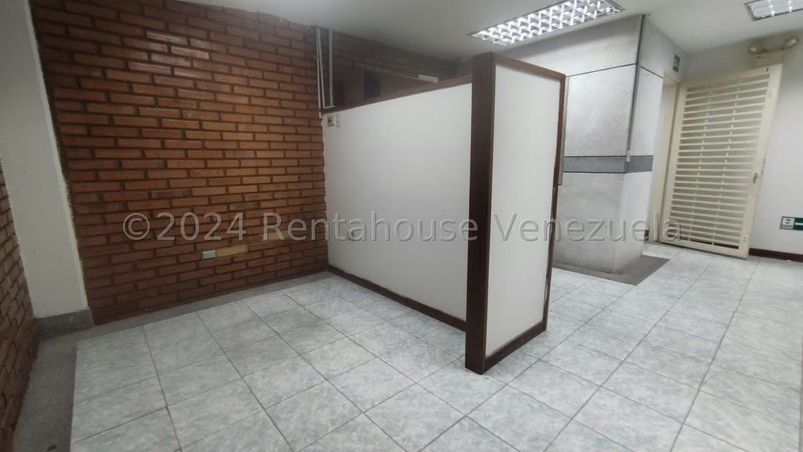 Comercial (Local Comercial) en Alquiler en Centro, Lara - 14