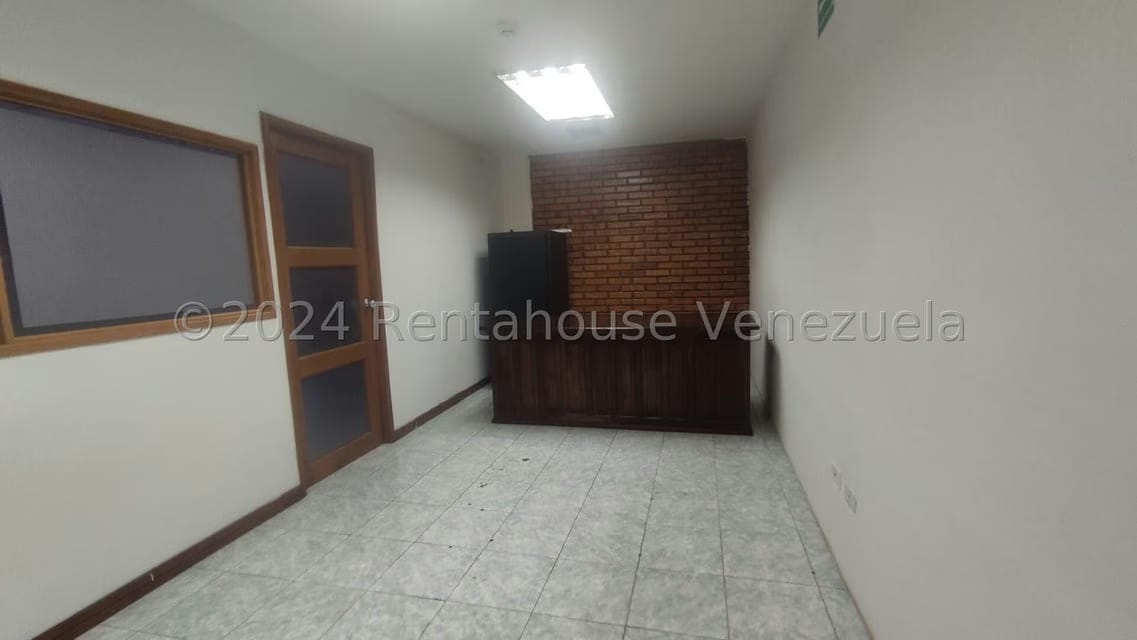 Comercial (Local Comercial) en Alquiler en Centro, Lara - 23