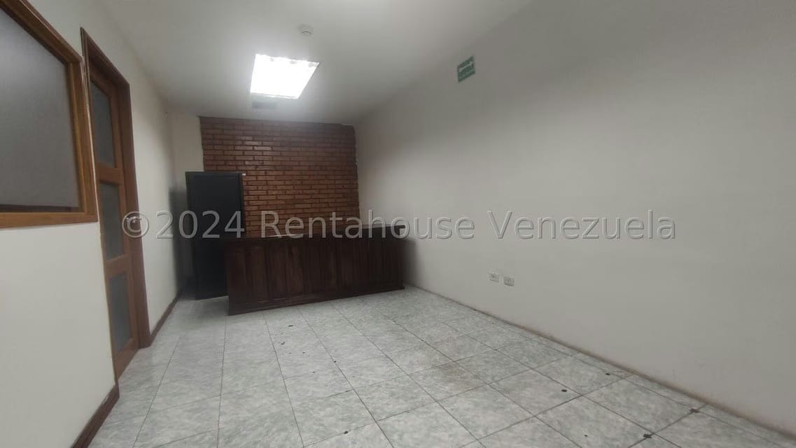 Comercial (Local Comercial) en Alquiler en Centro, Lara - 26