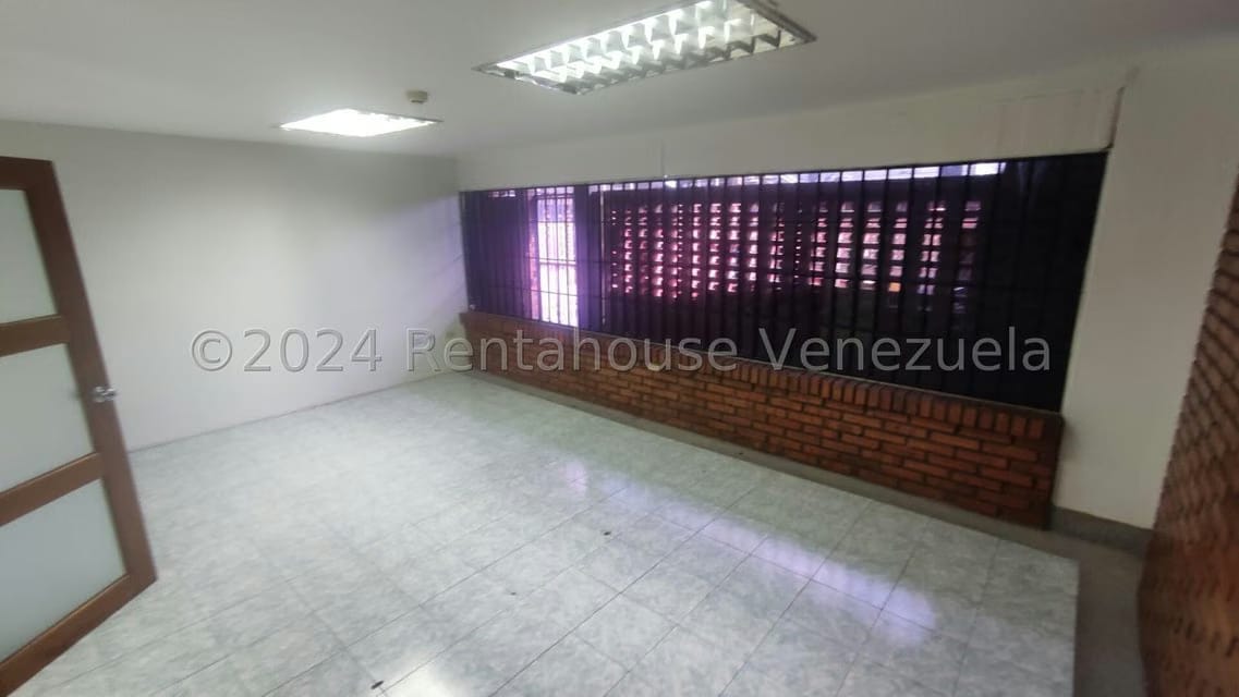 Comercial (Local Comercial) en Alquiler en Centro, Lara - 27