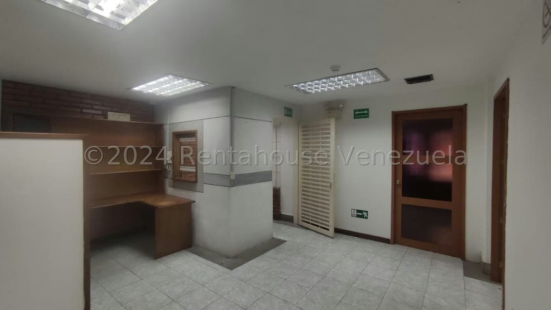 Comercial (Local Comercial) en Alquiler en Centro, Lara - 9