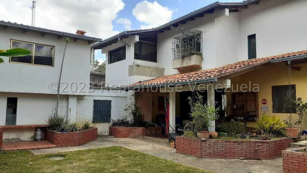 Casa (Multipes Niveles) en Venta en Sorocaima, Distrito Metropolitano - 12