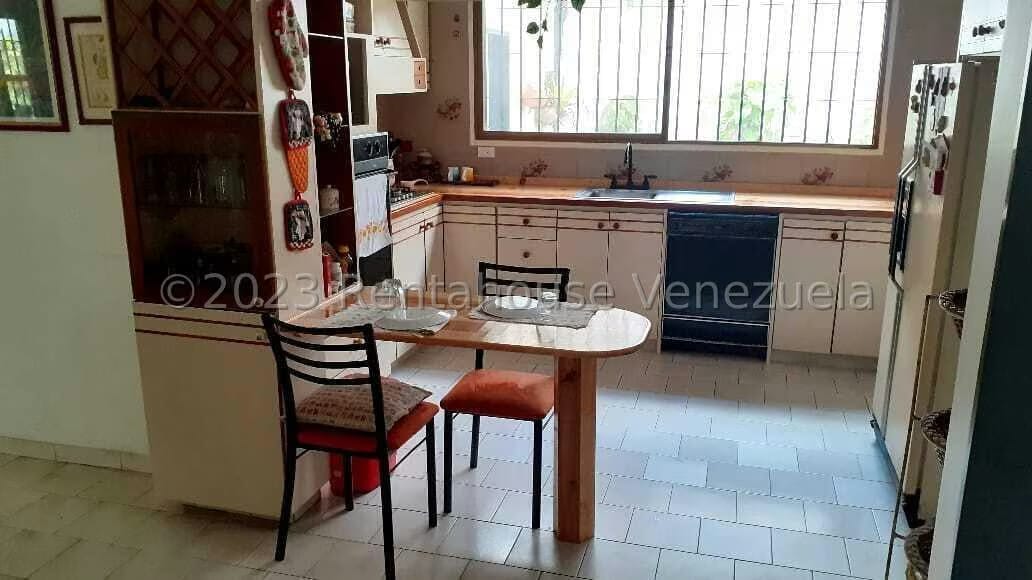 Casa (Multipes Niveles) en Venta en Sorocaima, Distrito Metropolitano - 34