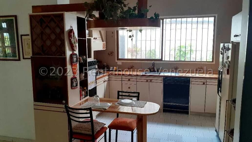 Casa (Multipes Niveles) en Venta en Sorocaima, Distrito Metropolitano - 37