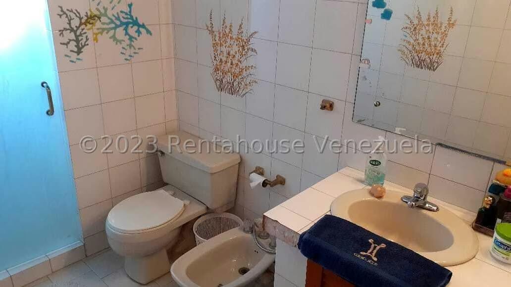 Casa (Multipes Niveles) en Venta en Sorocaima, Distrito Metropolitano - 55