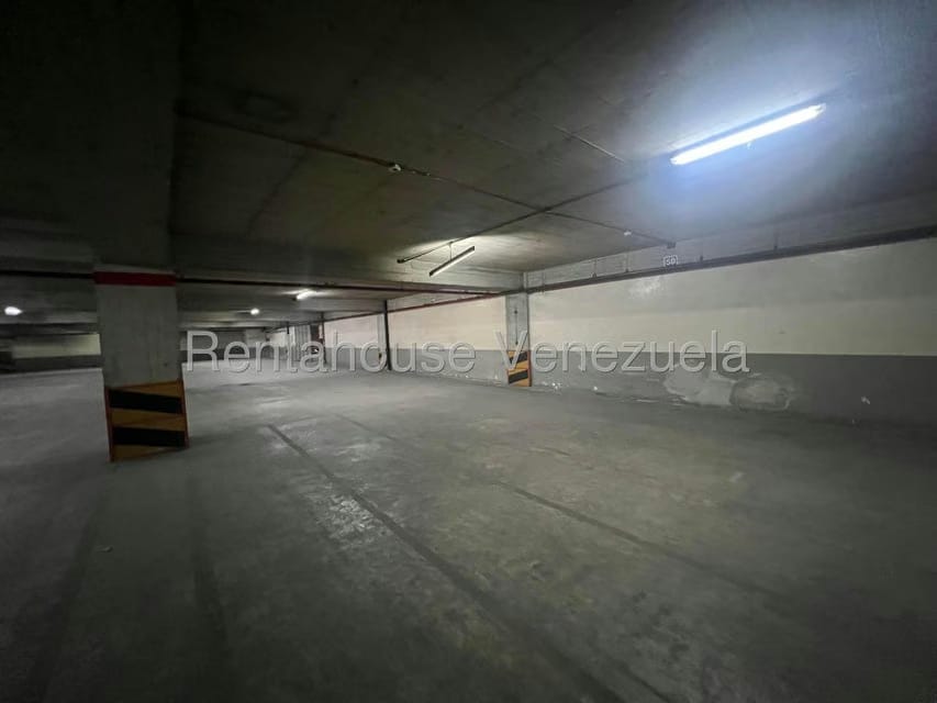 Comercial (Galpon - Deposito) en Alquiler en El Tambor, Miranda