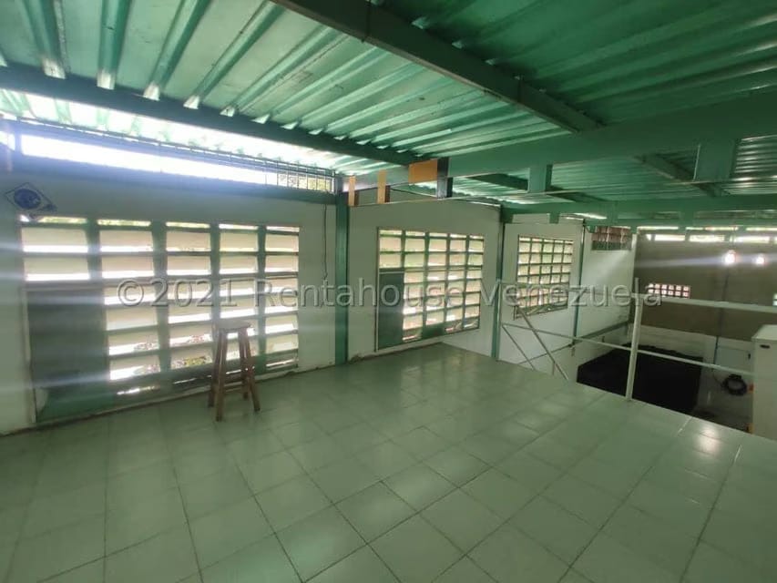 Comercial (Galpon - Deposito) en Venta en Urbanizacion Las Rosas, Aragua - 13