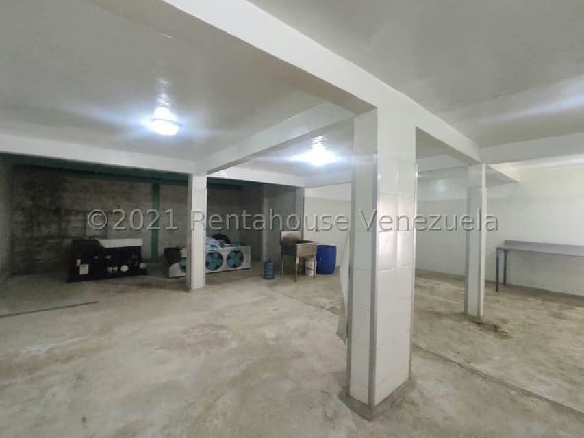 Comercial (Galpon - Deposito) en Venta en Urbanizacion Las Rosas, Aragua - 20