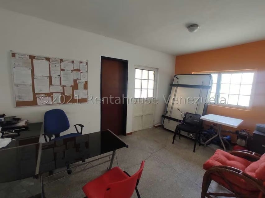 Comercial (Galpon - Deposito) en Venta en Urbanizacion Las Rosas, Aragua - 22