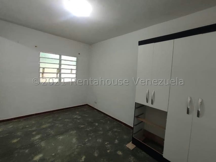 Comercial (Galpon - Deposito) en Venta en Urbanizacion Las Rosas, Aragua - 36
