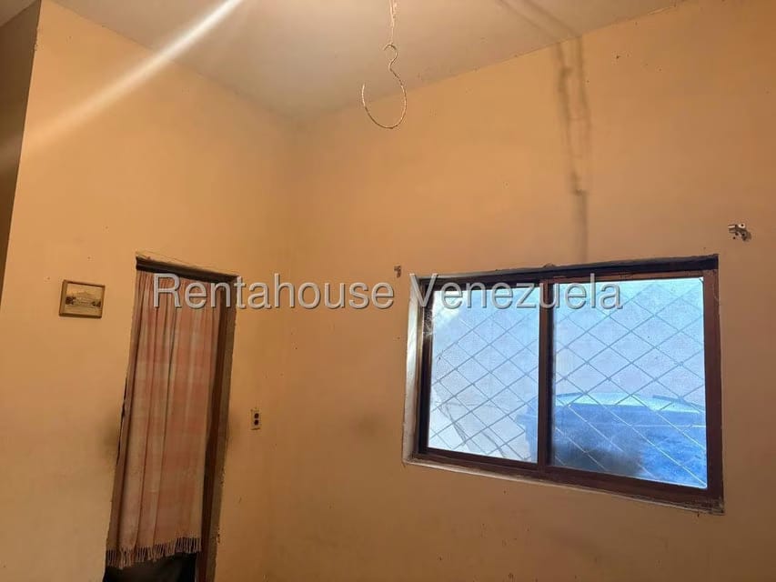 Casa (1 Nivel) en Venta en Centro, Lara - 14