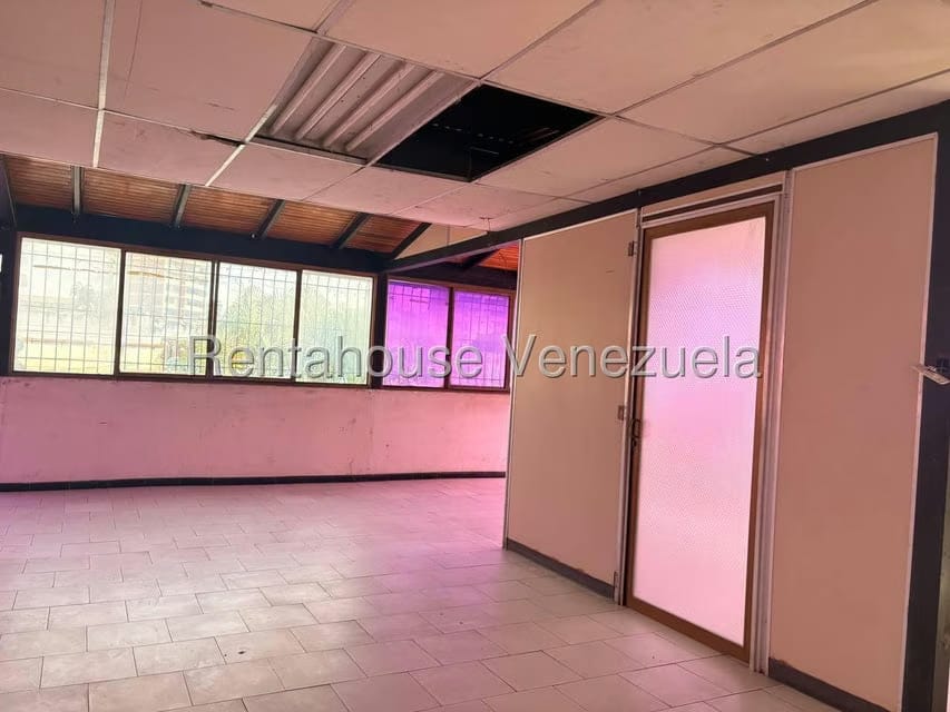 Casa (1 Nivel) en Venta en Centro, Lara - 26