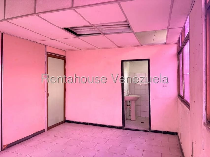 Casa (1 Nivel) en Venta en Centro, Lara - 29