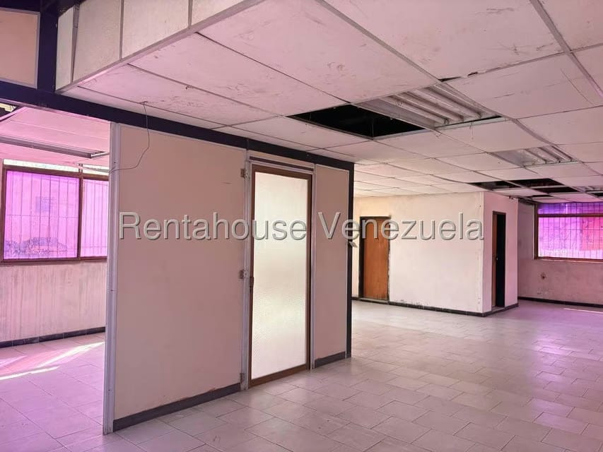 Casa (1 Nivel) en Venta en Centro, Lara - 32