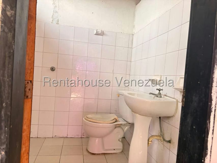 Casa (1 Nivel) en Venta en Centro, Lara - 45