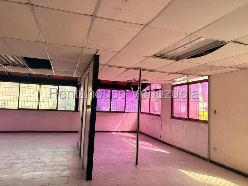 Casa (1 Nivel) en Venta en Centro, Lara - 46