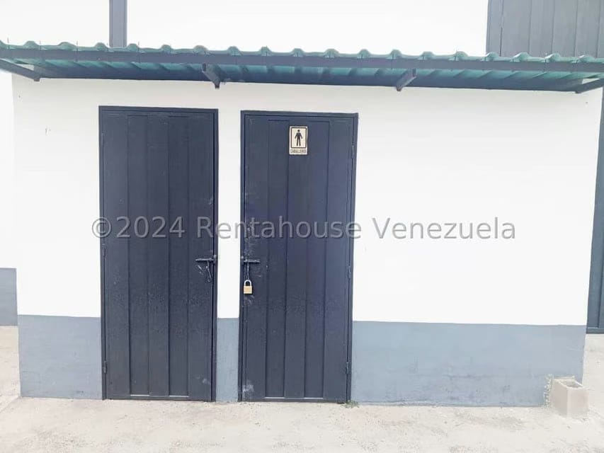 Comercial (Galpon - Deposito) en Alquiler en Parroquia Juan de Villegas, Lara - 12