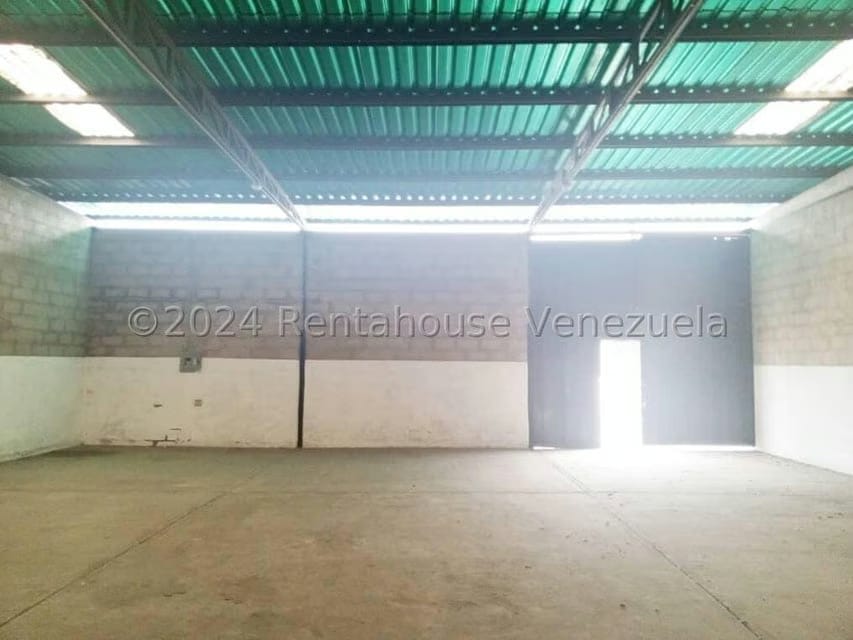 Comercial (Galpon - Deposito) en Alquiler en Parroquia Juan de Villegas, Lara - 6