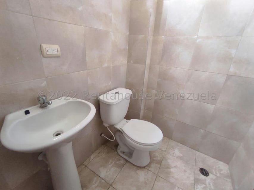 Comercial (Local Comercial) en Venta en Centro, Aragua - 22