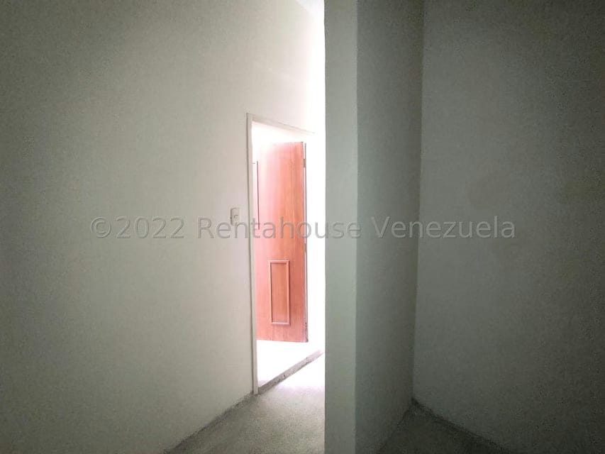 Comercial (Local Comercial) en Venta en Centro, Aragua - 73