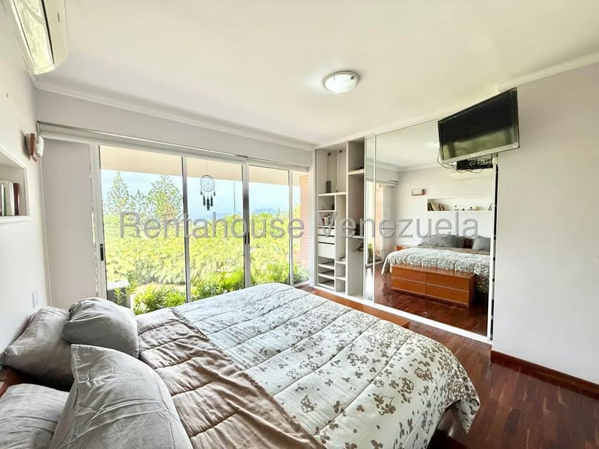Apartamento (Duplex) en Venta en El Hatillo, Distrito Metropolitano - 15
