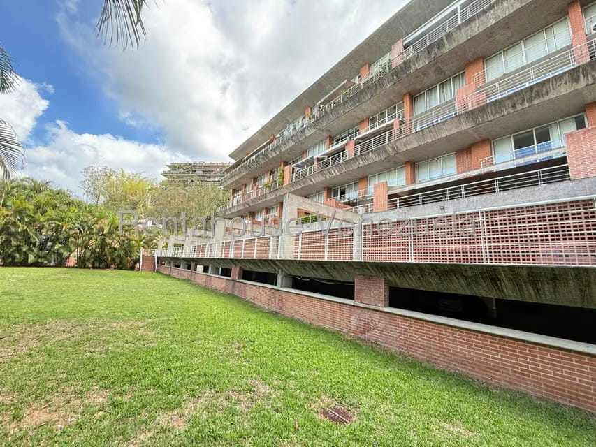 Apartamento (Duplex) en Venta en El Hatillo, Distrito Metropolitano - 31