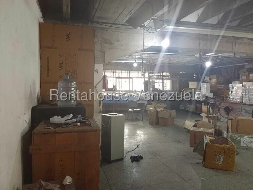 Comercial (Local Comercial) en Venta en Parroquia Altagracia, Distrito Metropolitano - 14