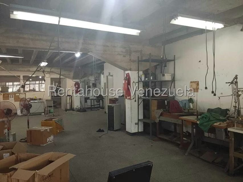 Comercial (Local Comercial) en Venta en Parroquia Altagracia, Distrito Metropolitano - 19