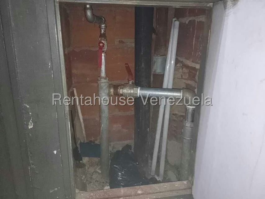 Comercial (Local Comercial) en Venta en Parroquia Altagracia, Distrito Metropolitano - 31