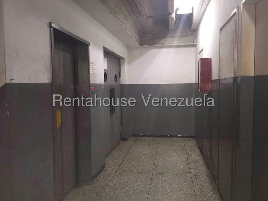 Comercial (Local Comercial) en Venta en Parroquia Altagracia, Distrito Metropolitano - 6