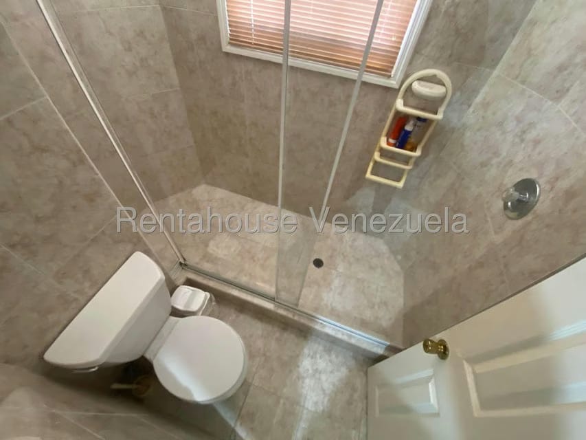 Casa (Contemporaneo) en Venta en Playa el Angel, Nueva Esparta - 24