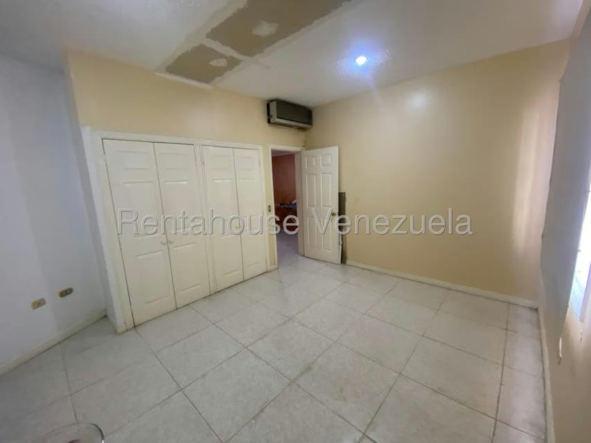 Casa (Contemporaneo) en Venta en Playa el Angel, Nueva Esparta - 27