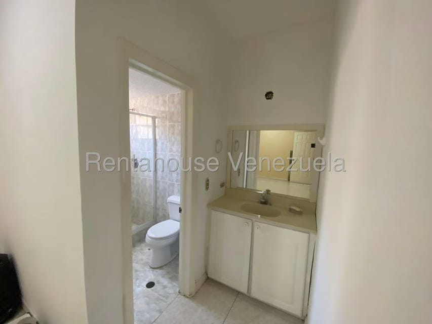 Casa (Contemporaneo) en Venta en Playa el Angel, Nueva Esparta - 28