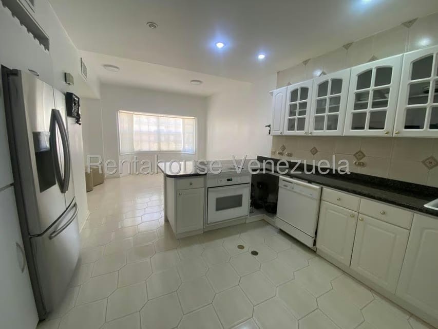 Casa (Contemporaneo) en Venta en Playa el Angel, Nueva Esparta - 9
