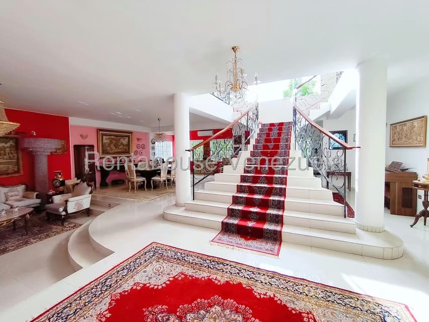 Casa (Multipes Niveles) en Venta en Lomas de La Lagunita, Distrito Metropolitano - 14