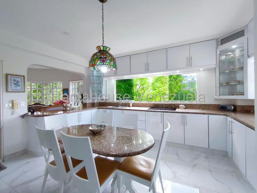 Casa (Multipes Niveles) en Venta en Lomas de La Lagunita, Distrito Metropolitano - 8