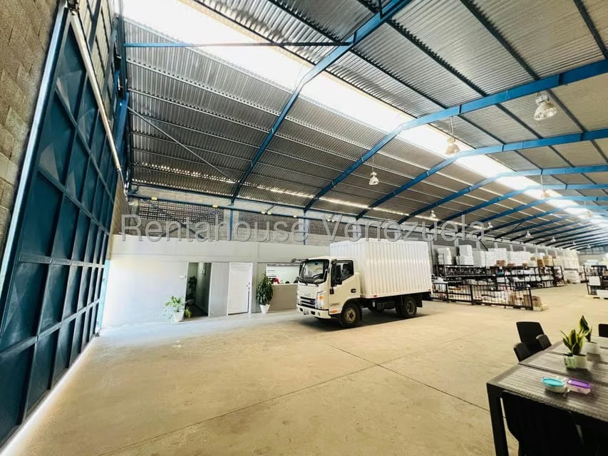 Comercial (Local Comercial) en Venta en Zona Industrial 3, Lara - 3