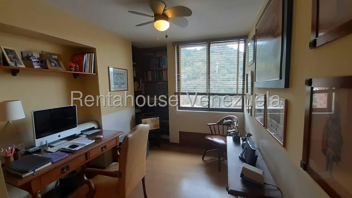 Apartamento (1 Nivel) en Venta en Las Esmeraldas, Distrito Metropolitano - 22