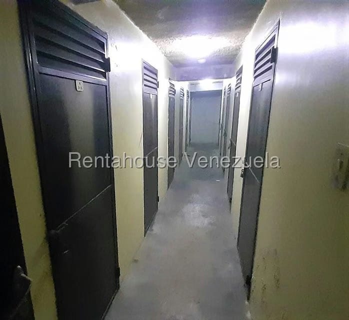 Apartamento (1 Nivel) en Venta en Las Esmeraldas, Distrito Metropolitano - 23