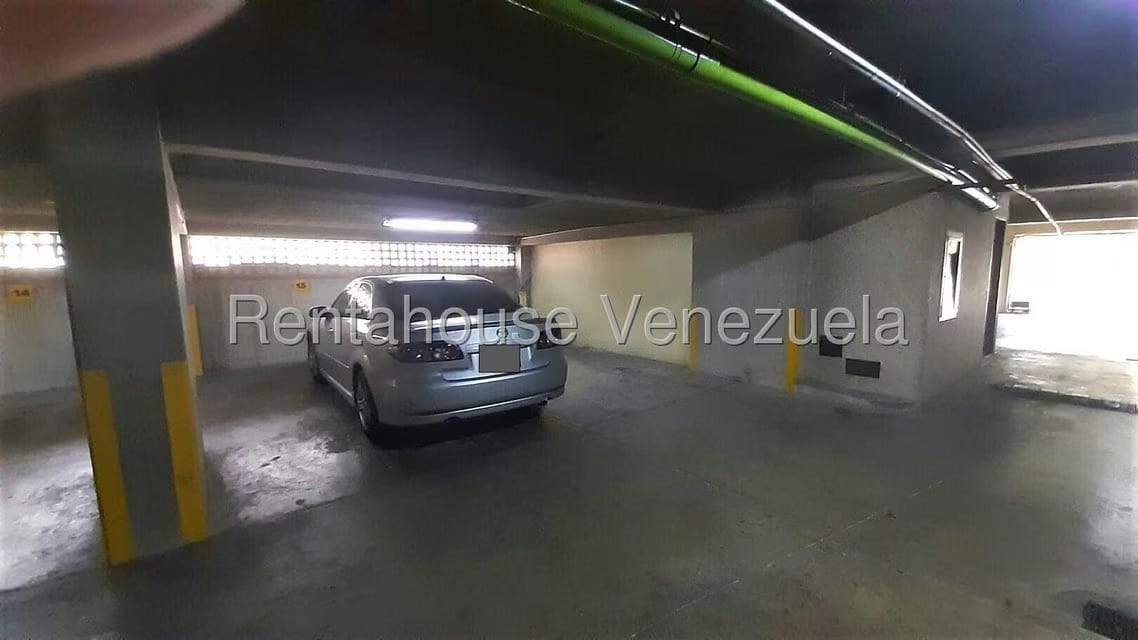 Apartamento (1 Nivel) en Venta en Las Esmeraldas, Distrito Metropolitano - 24