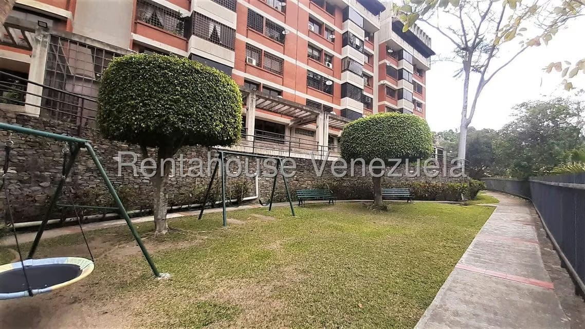 Apartamento (1 Nivel) en Venta en Las Esmeraldas, Distrito Metropolitano - 26