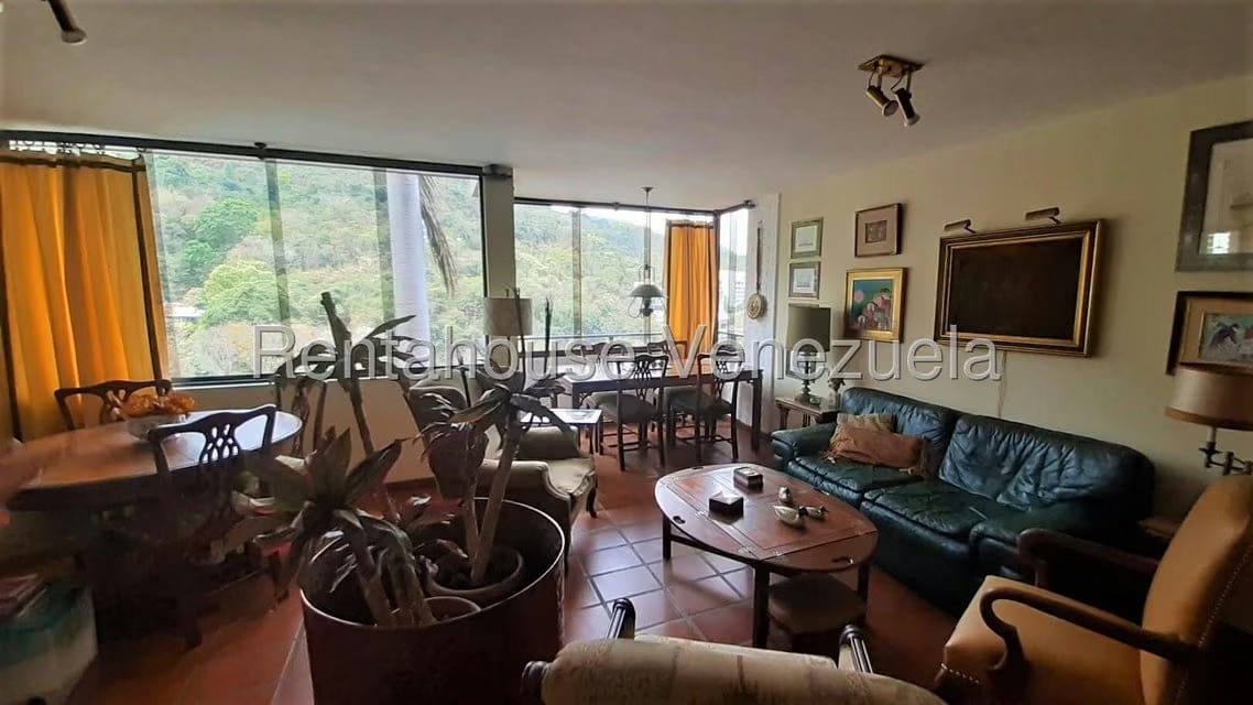 Apartamento (1 Nivel) en Venta en Las Esmeraldas, Distrito Metropolitano - 4