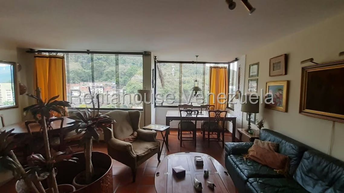 Apartamento (1 Nivel) en Venta en Las Esmeraldas, Distrito Metropolitano - 5