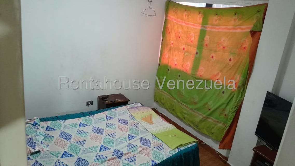 Apartamento (1 Nivel) en Venta en Patarata, Lara - 18