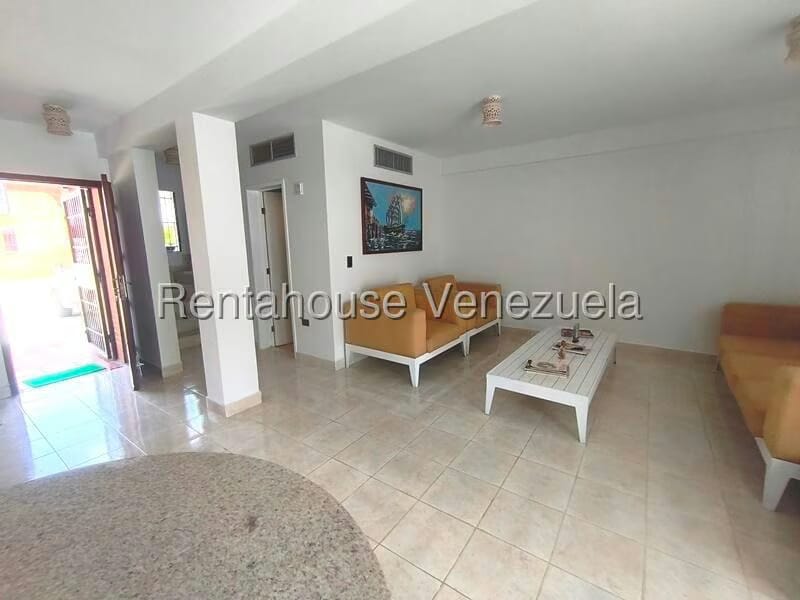Townhouse (Duplex) en Venta en Flamingo, Falcon - 2